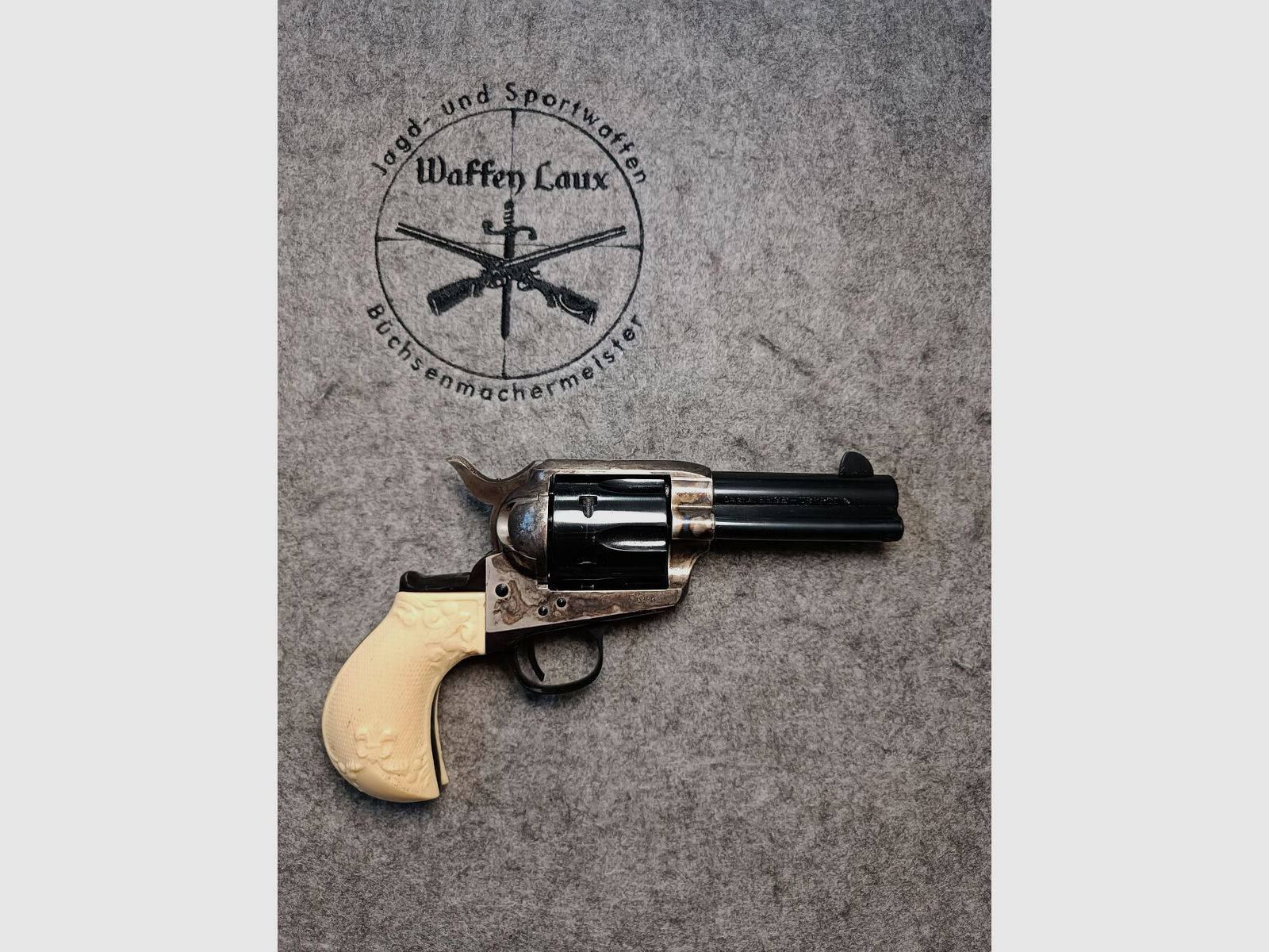 Hege Uberti Italien 45LC Cattleman Thunderer Old Model 3 1/2