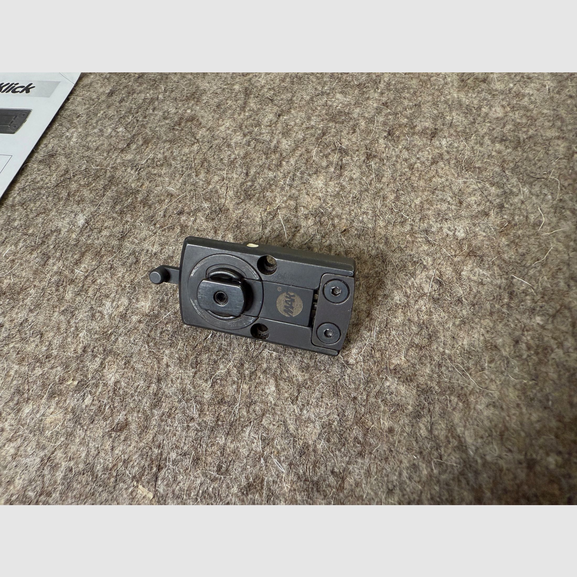 MAKlick Schwenkmontage für Vorderplatten