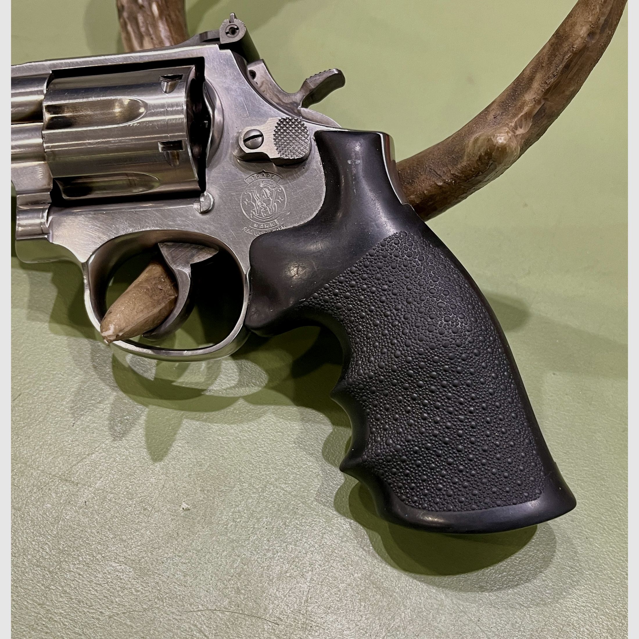 SPRZEDANE Smith&Wesson 686-4 357 Mag, zdjęcie 4 z 8