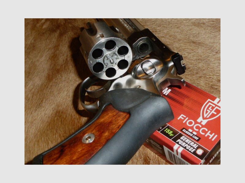 Ruger GP100 - KGP161