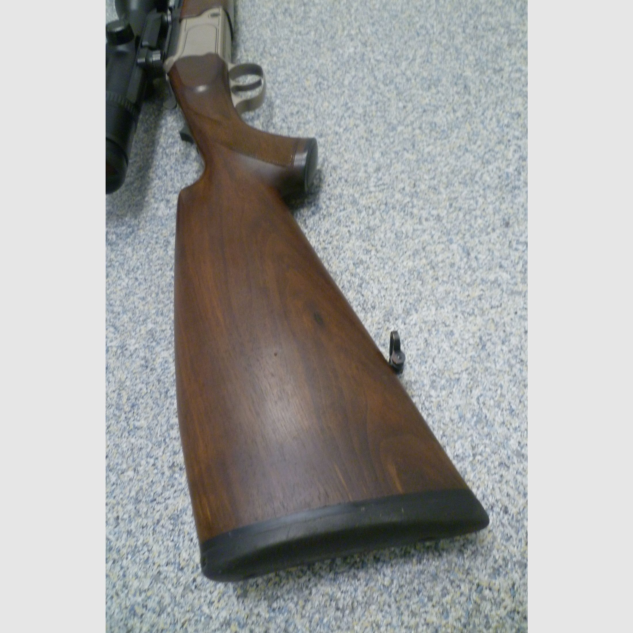 Escopeta de doble cañón Simson 20/76 y .30R Blaser con Zeiss Victoty HT