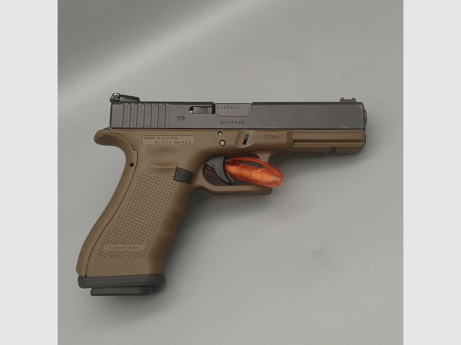 Glock 17 Gen4 Model Specjalny FDE również jako system wymienny! 9mm Luger