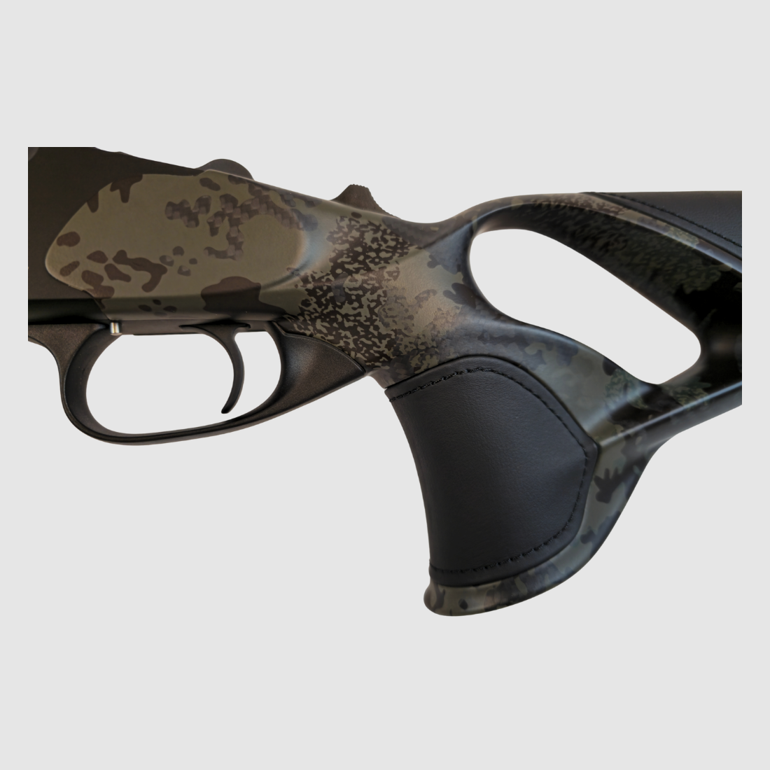 BLASER K95 Ultimate Carbon Camouflage negro con cuero LL42cm .308 Win., imagen 12 de 12