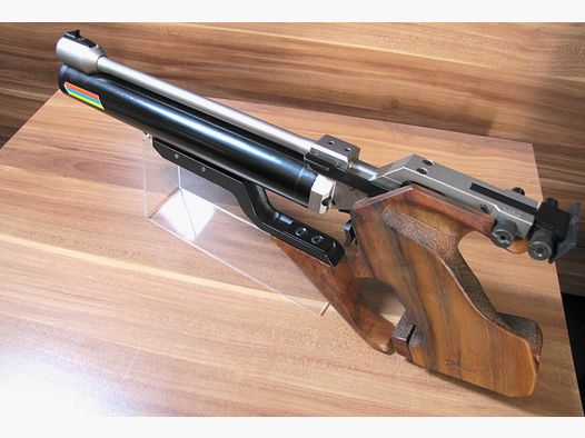 Walther LPM1 air pistol