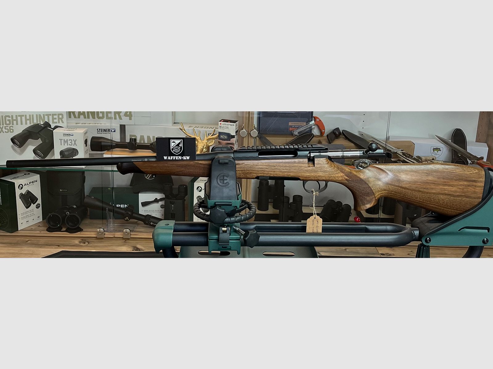 RÖWA Rössler repeating rifle Signature .308 Win. with luxury wooden stock M15x1 left-hand version