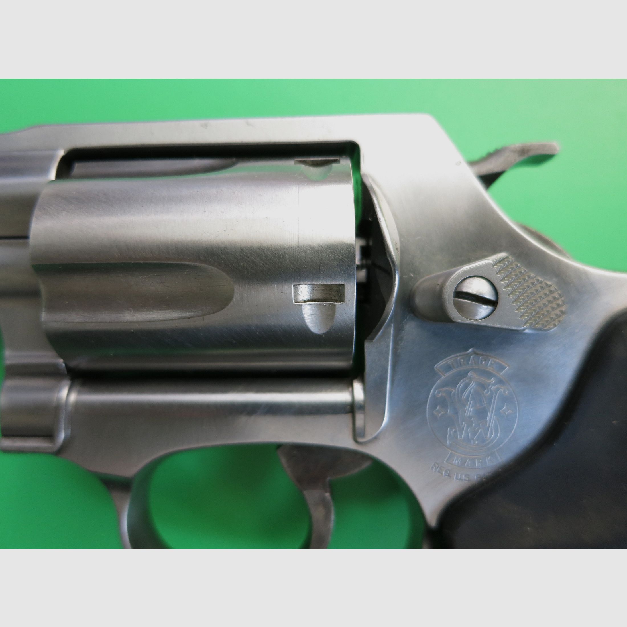 Revolver Smith&Wesson Mod. 60-90, .357 Magnum, 2,15" Lauf, stainless "Lady Smith"   #81