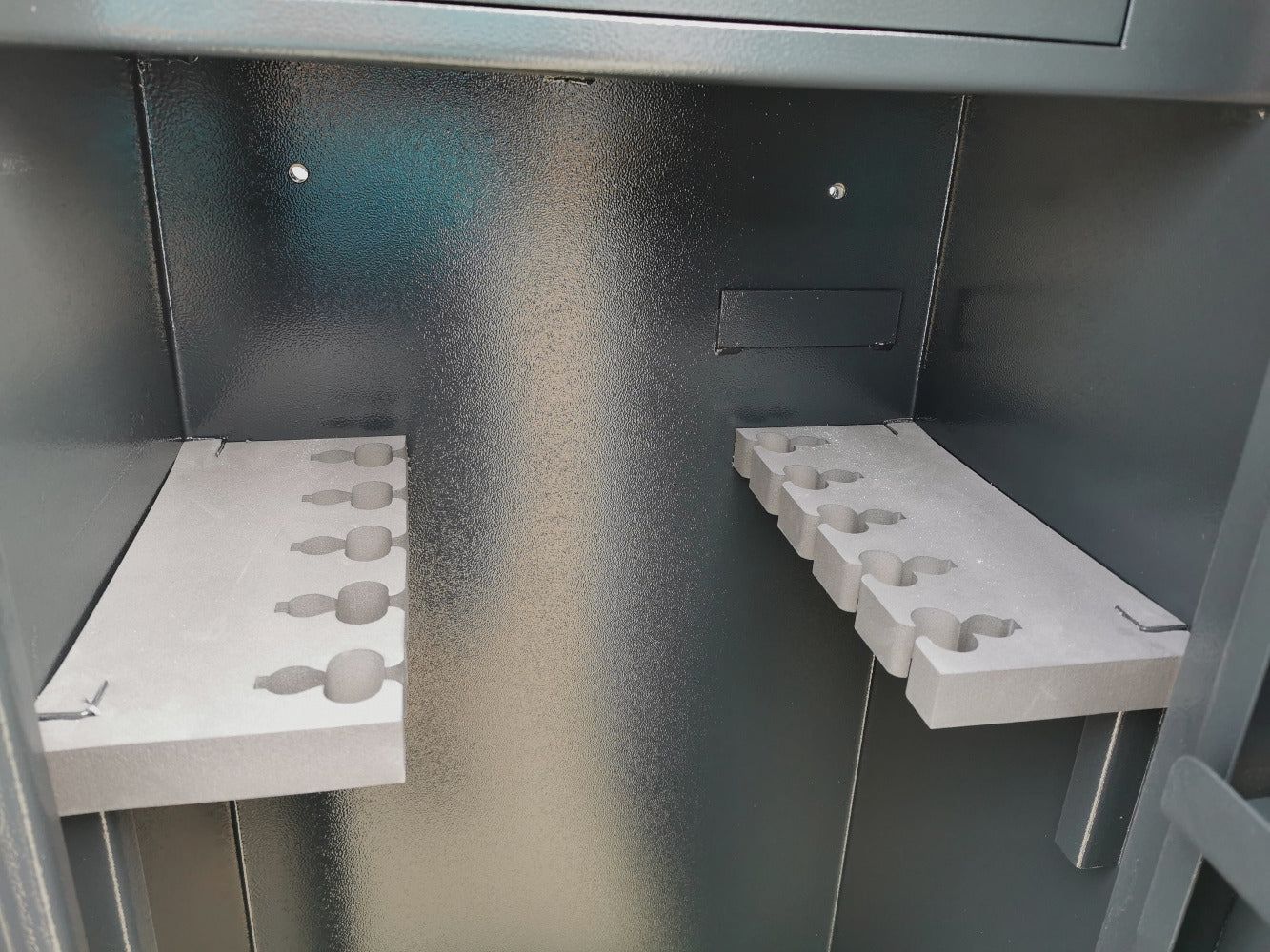 Waffenschrank Shooter OLADI (1700x560x420) 2x5 LW, Klasse 1