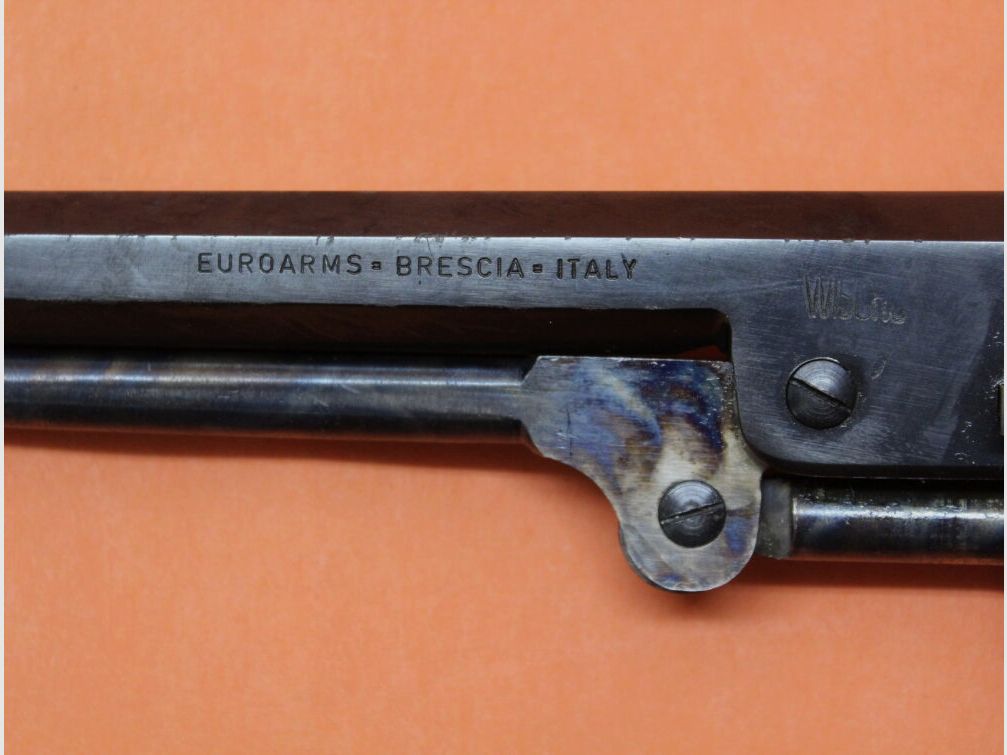 EUROARMS Perk.Revolver .36(Black Powder) EUROARMS NAVY 7,5" Lauf/ Messingrahmen (Vorderlader)