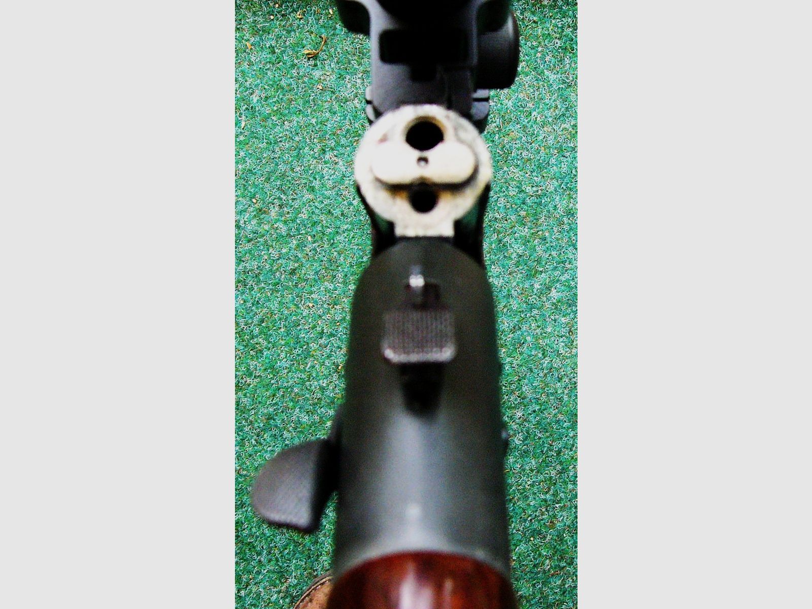Rhöner Bockbüchsflinte  (Schonzeitbüchse) Cal. 9mm Flobert (glatter Lauf) + .22 lfb, mit Zielfernrohr 4 x 32, gebraucht, guter Zustand 