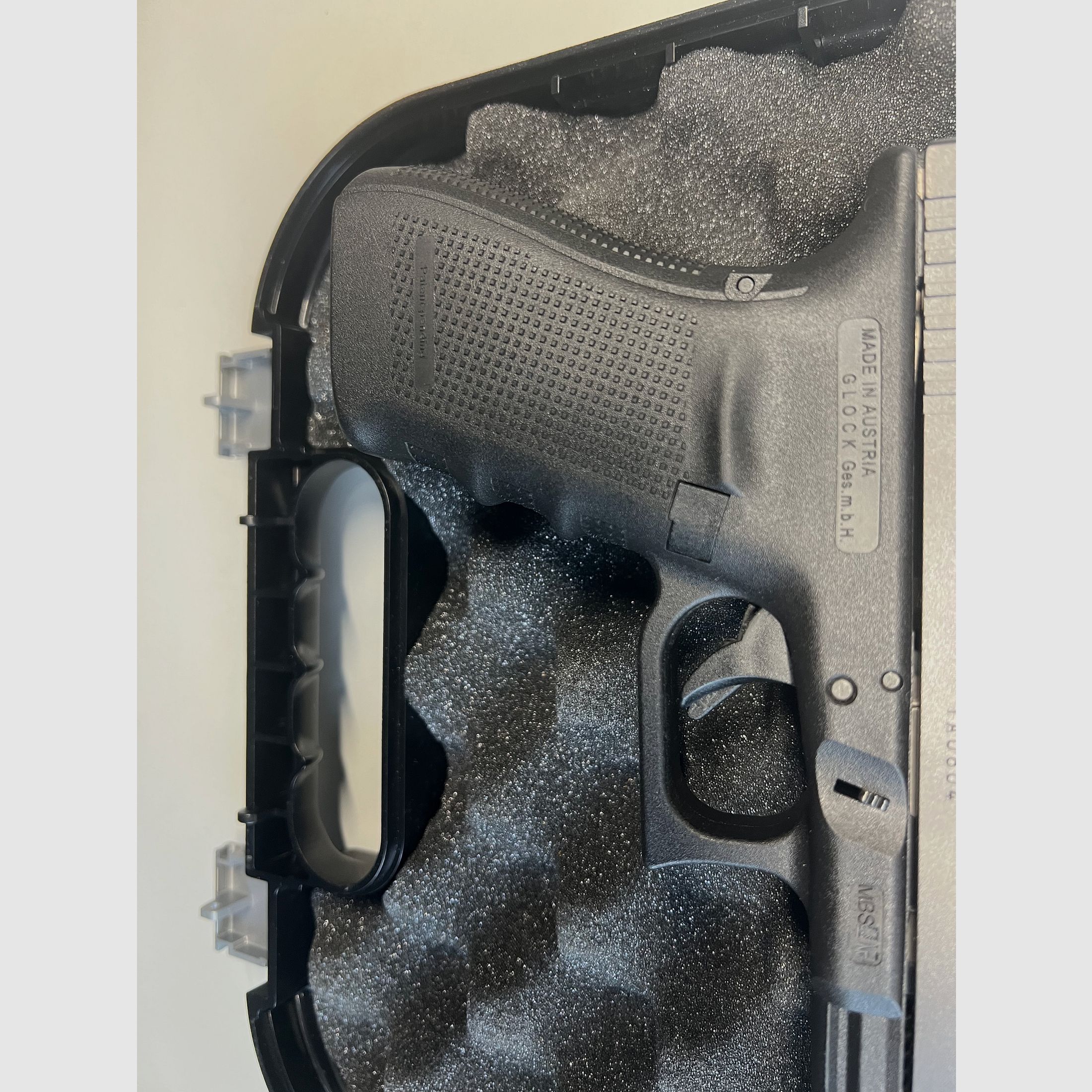 Glock 21 Gen. 4, Selbstladepistole im Kaliber 45 Auto 