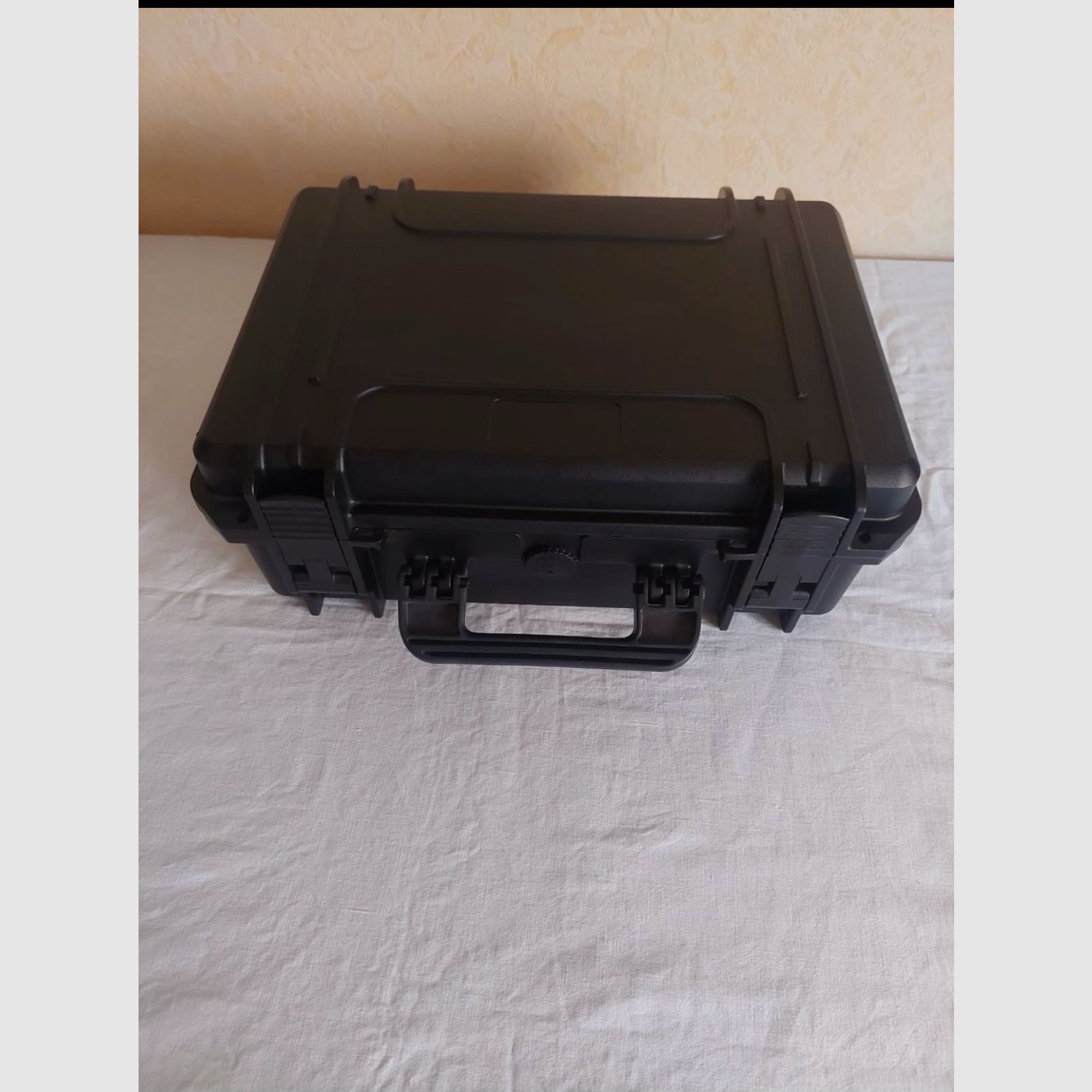 Hartschalenkoffer Modell 430 (19 Liter)