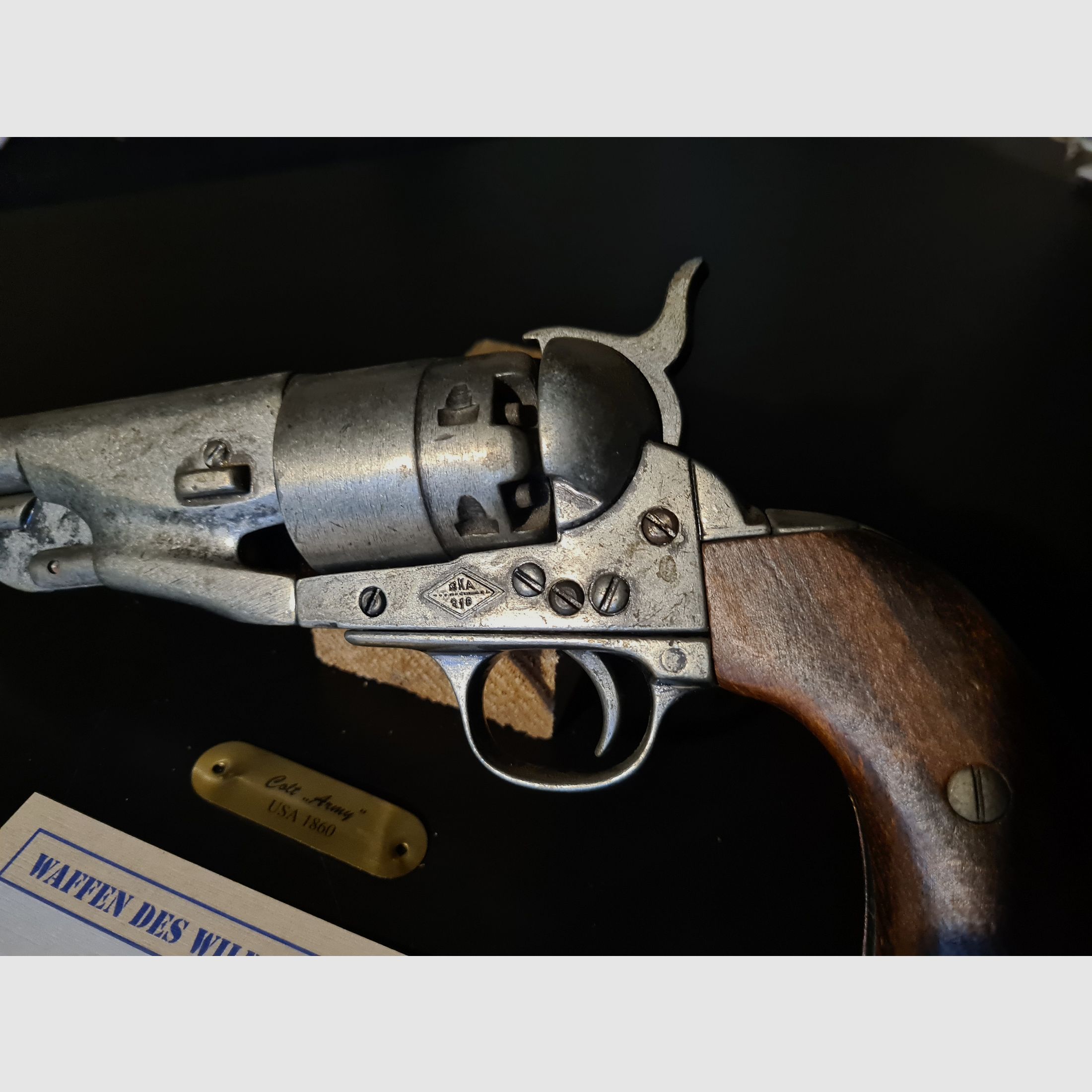 COLT ARMY-REVOLVER MODELLO 1860