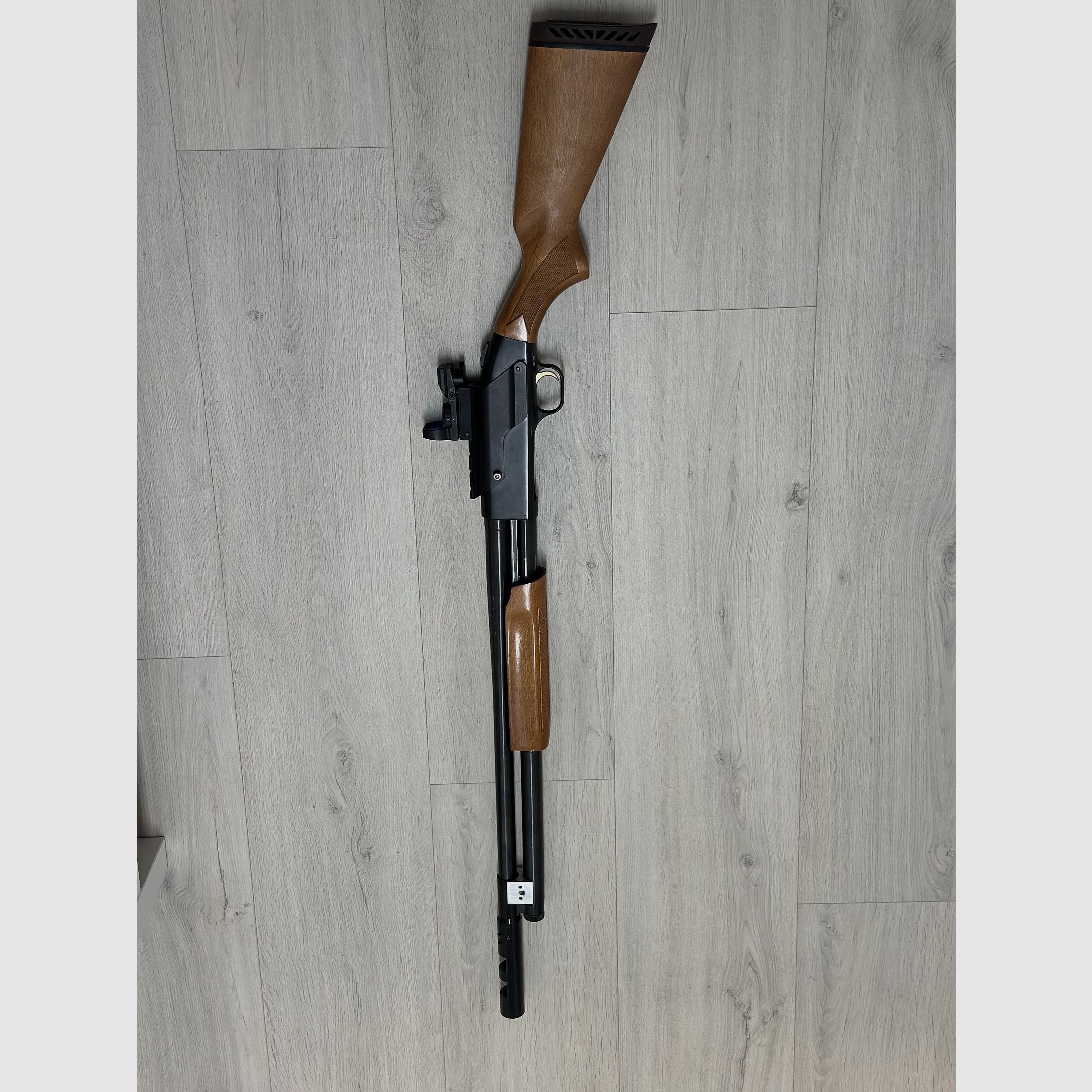 Mossberg 500 a
