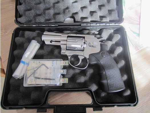 Umarex Legends S25 CO2 Revolver
