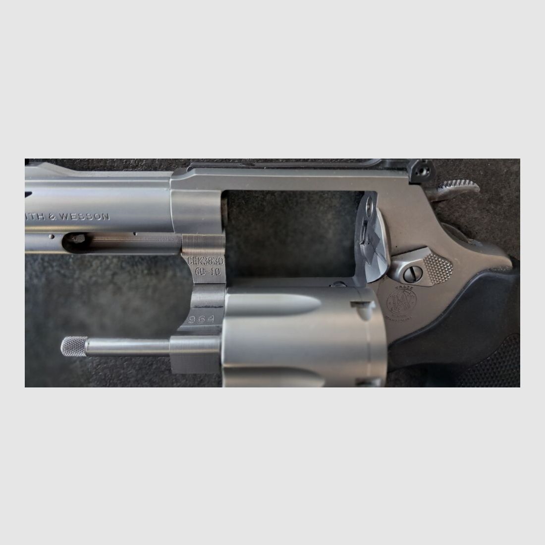 Smith & Wesson 601 60-10 Small Hunter