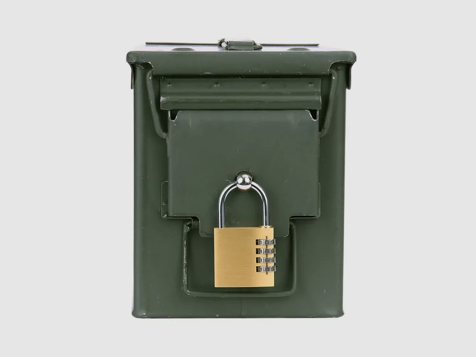 Ammunition box lock kit