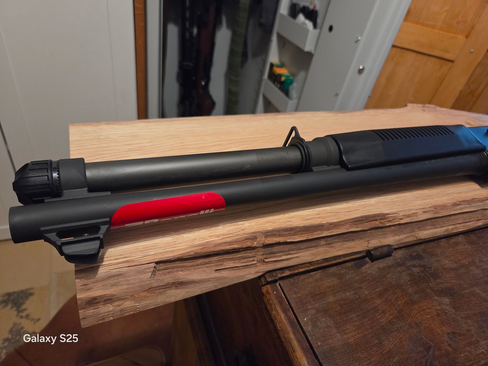 Vendo: Benelli M4 con culata retráctil! Como nuevo... o cambio/aceptación de pago...