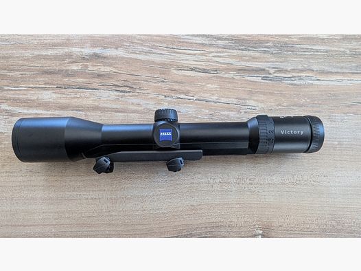 Zeiss Diavari VM 1.5–6x42 T* riflescope – as new including. Blaser saddle mount