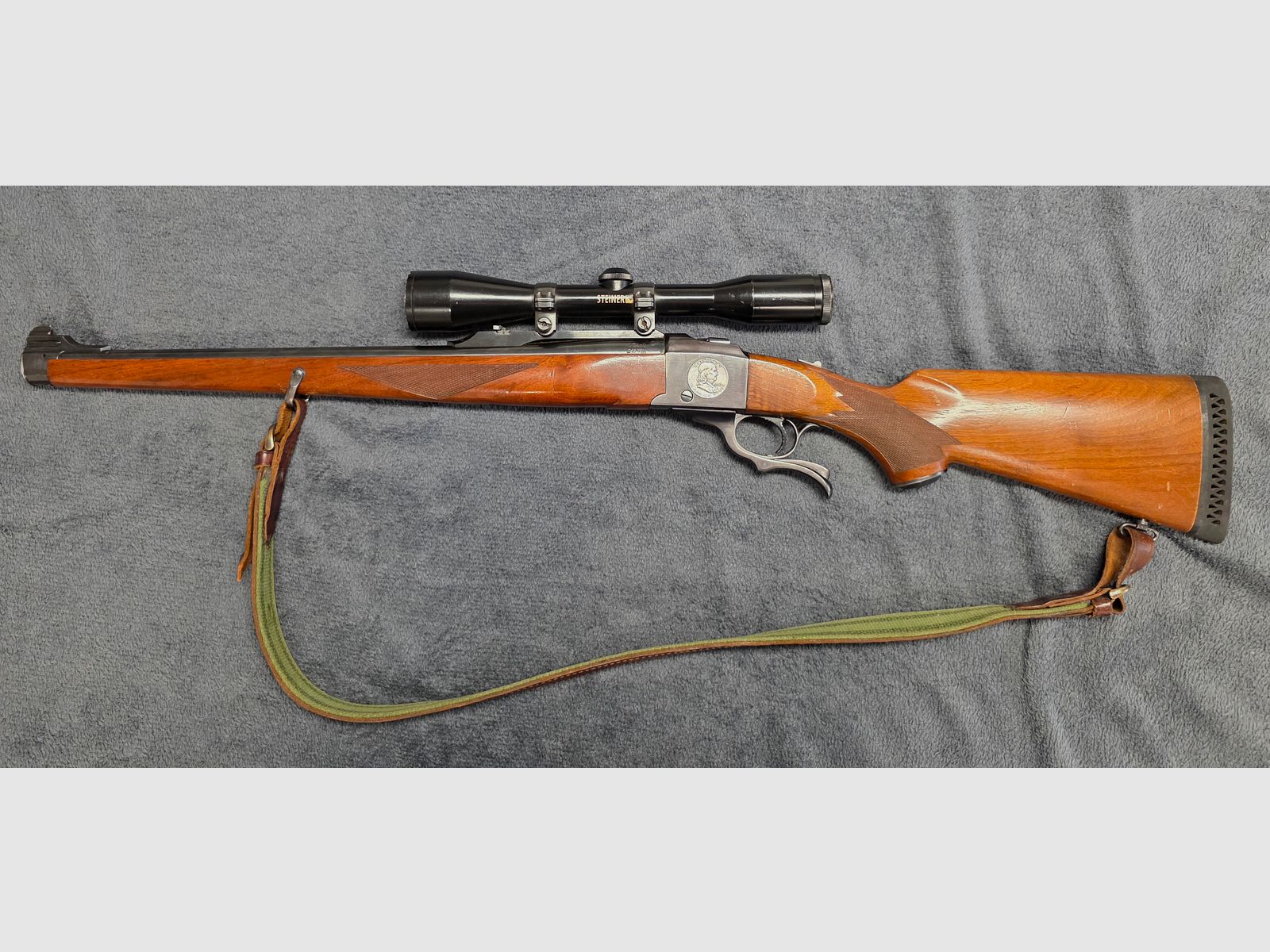 Ruger Blockbüchse  .243 Stutzen