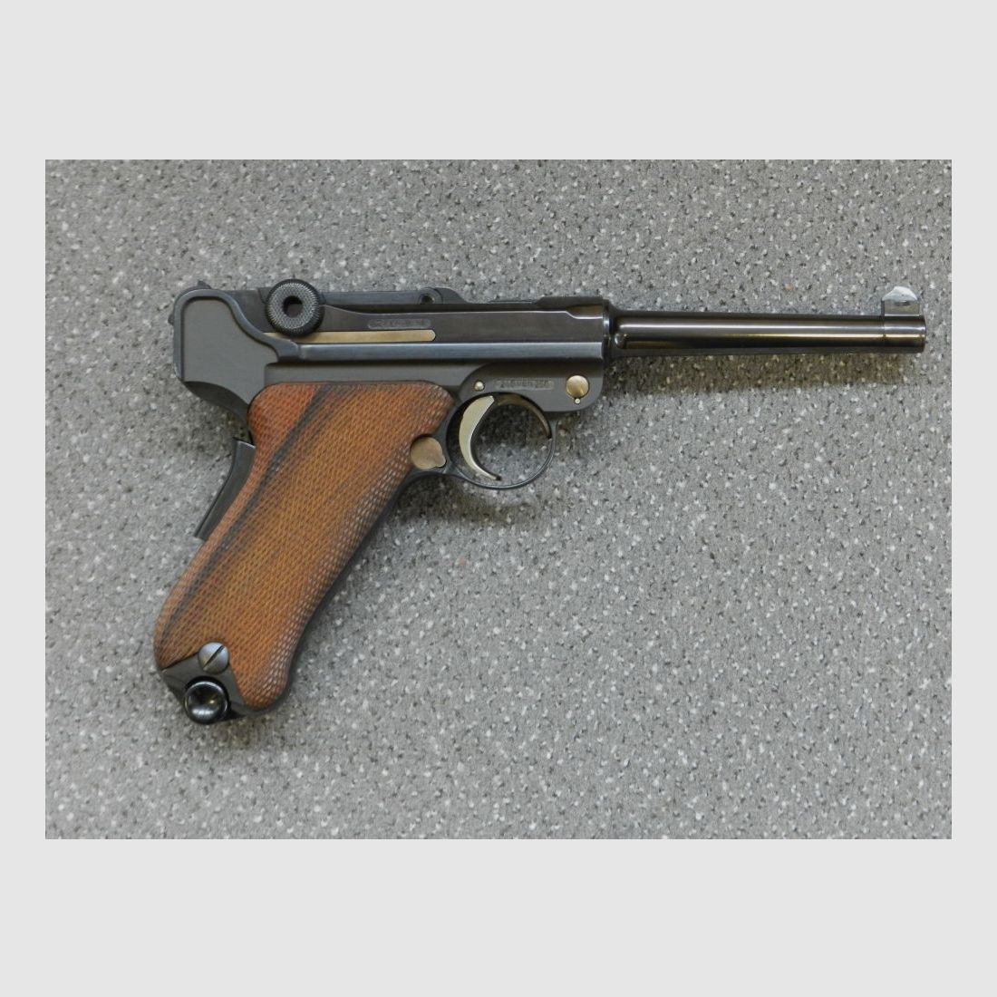 SONDERMODELL MAUSER 08 75 JAHRE PARABELLUM-PISTOLE 1900-1975