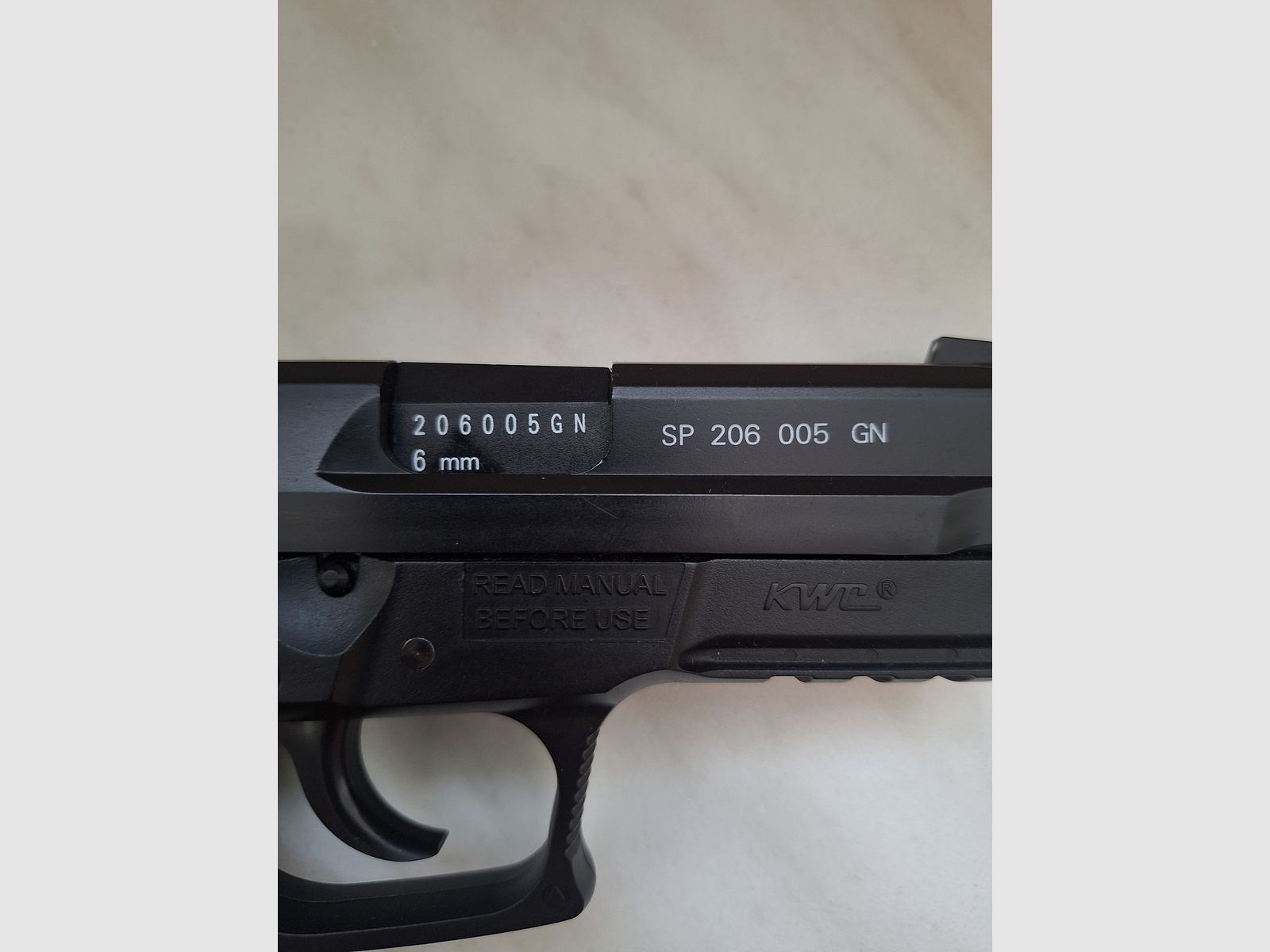 Sig Sauer SP2022 Airsoft 6 mm BB