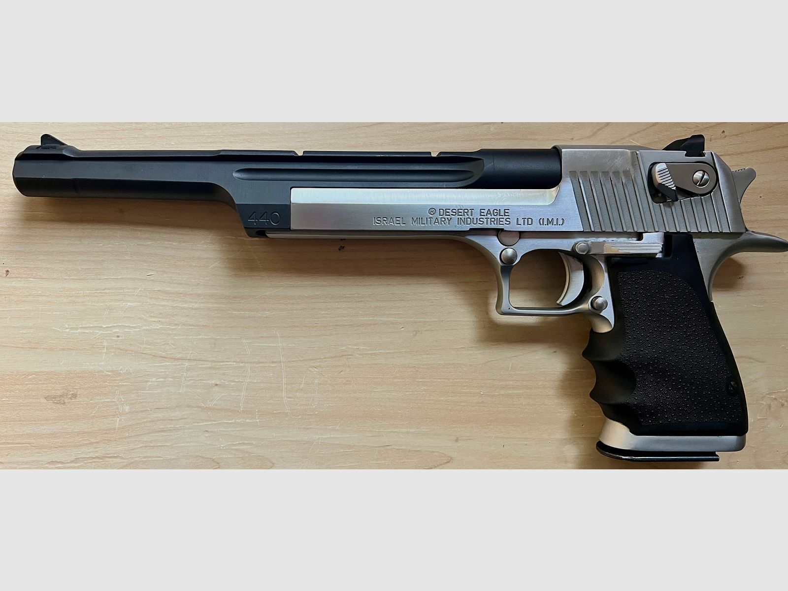 Desert Eagle 10″ Wechsellauf Kal. .440 Cor‑Bon – seltenes Performance‑Upgrade für .50 AE Plattform (ggf. auch für .44 Mag. nach Abstimmmung mit Ihrer Behörde)