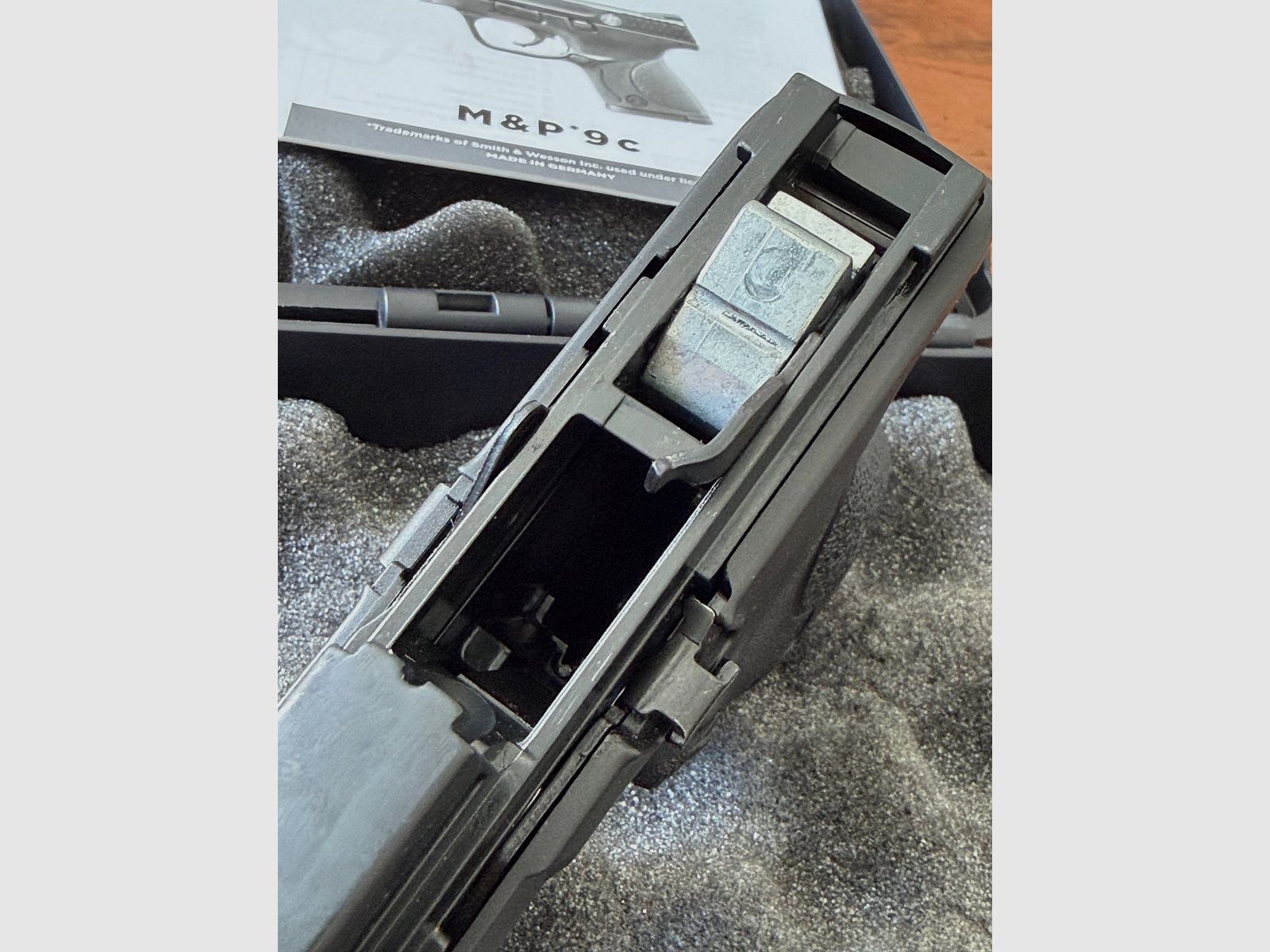 S&W M&P 9c - 9mm PAK - NEU