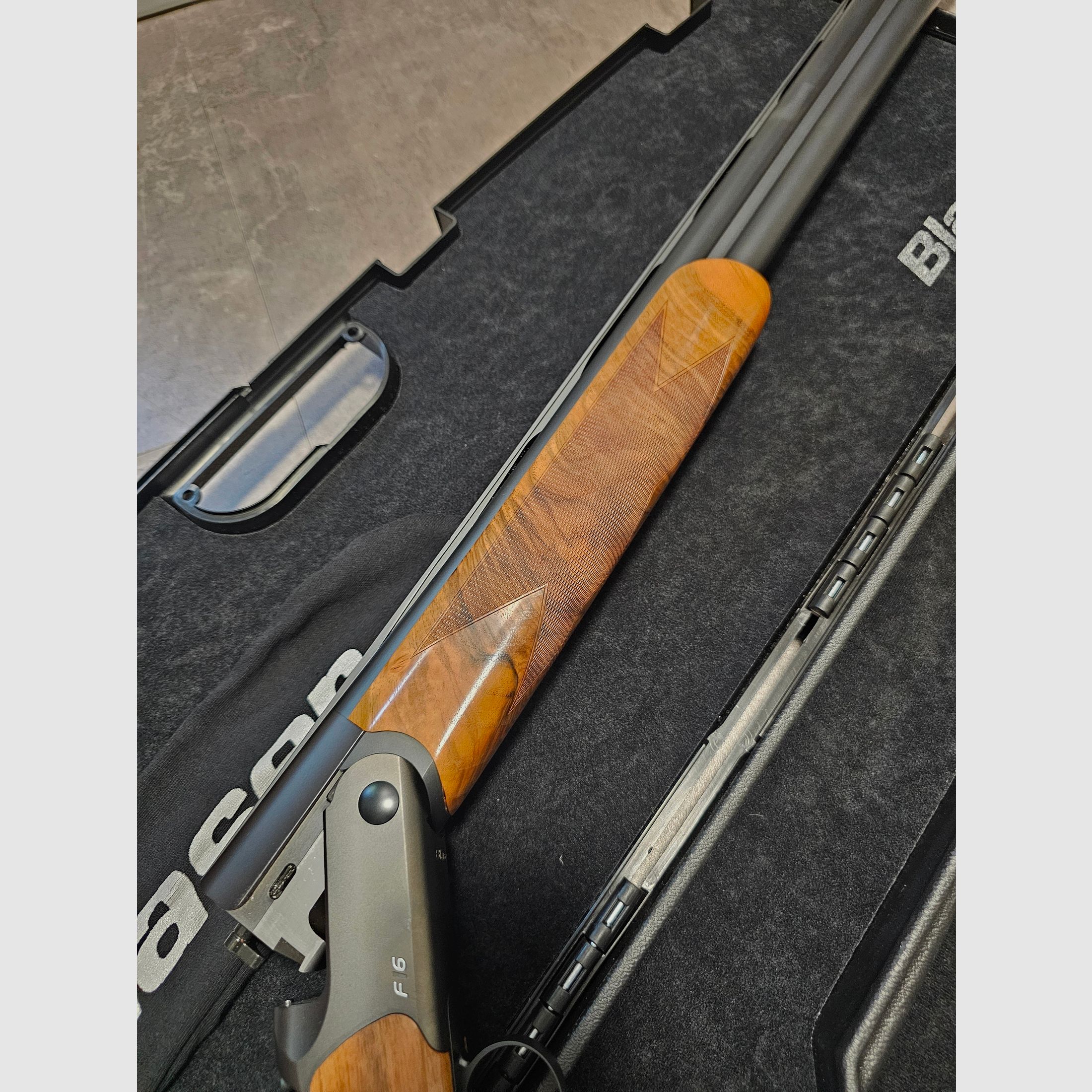 Blaser F16 Game 12/76  Holzklasse 4 TOP Neuwertig 