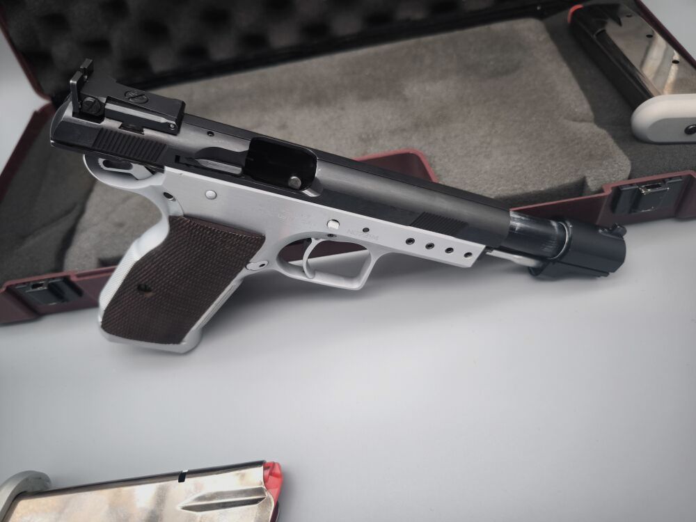Tanfoglio Gold Match 9mm Luger 6" Sportpistole "Bicolor" 9mmLuger
