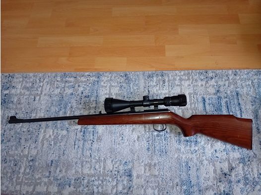 Anschütz Gewehr Modell 1393 Kaliber 22 mit Zielfernrohr Vortex Diamondback 3,5-10x50