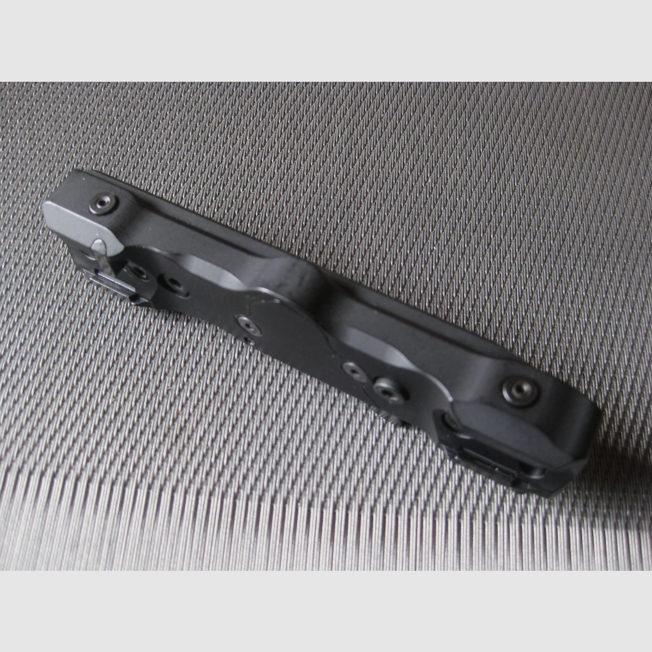 TOP HENNEBERGER HMS - Swift quick-release mount for SAUER 404-Sauer303 and many other weapons with Picatinny/Weaver rail! Fits for Swarovski scopes with SR inner rail, but also newer Kahles scopes have SR rail!