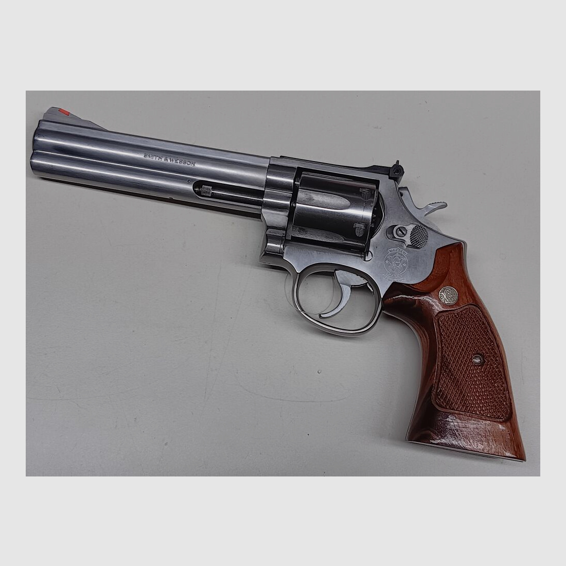 Smith & Wesson - Springfield Mod. 686-1