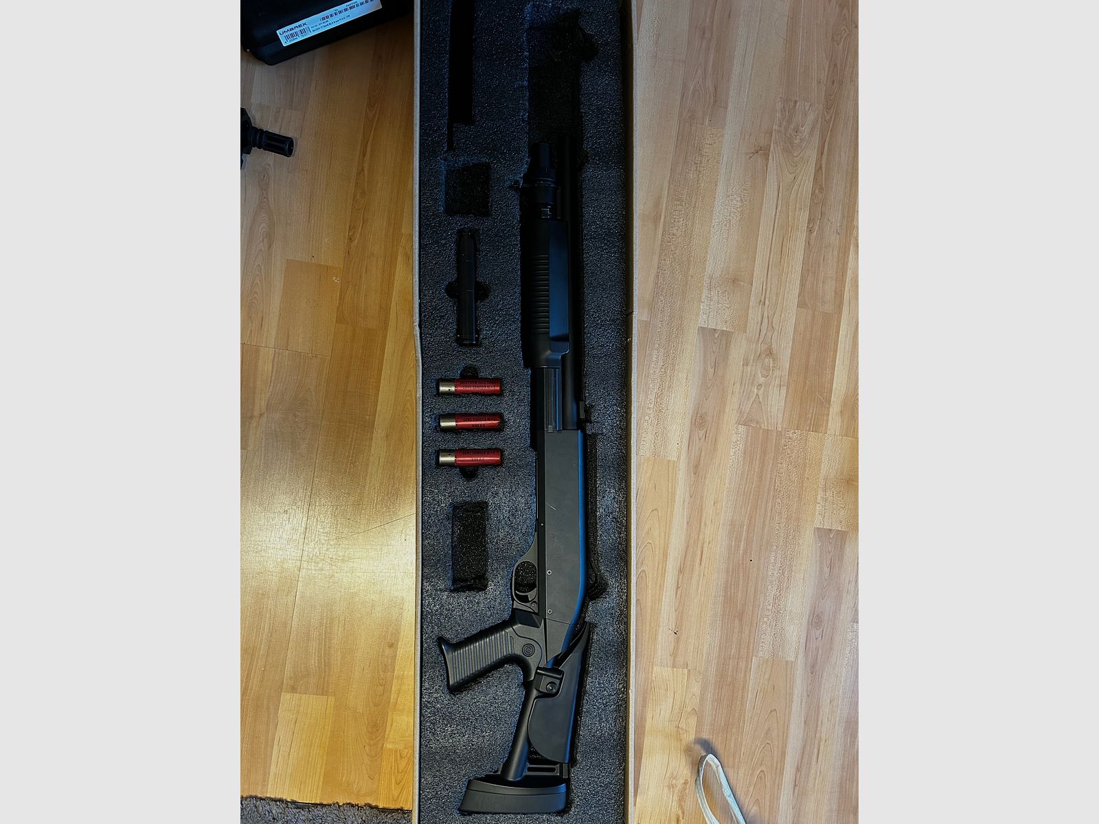 CM.363 Airsoft Shotgun – used, good condition
