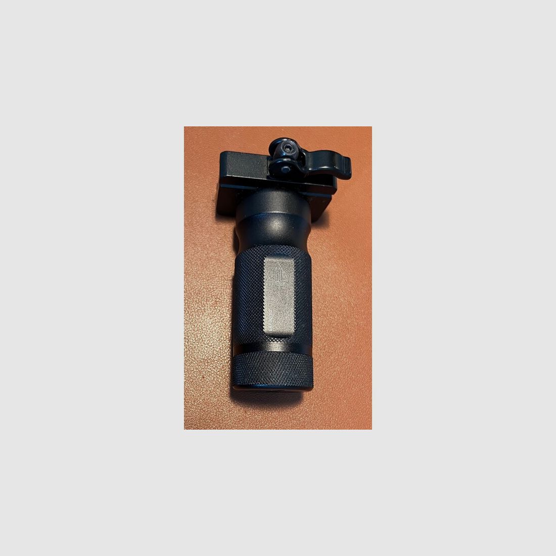 AR15 / Picatinny / UTG taktischer Griff für Vorderschaft
