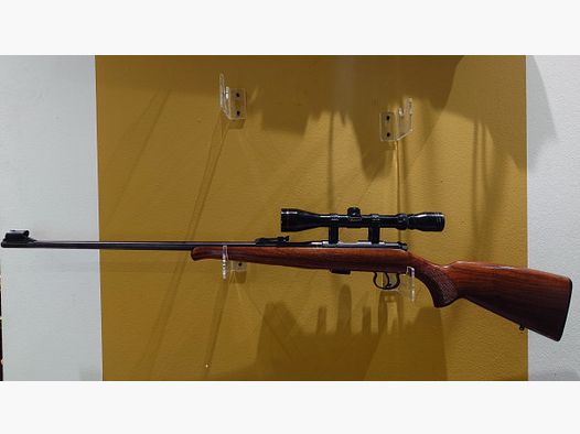 CARABINE À RÉPÉTITION CZ 452-2E ZKM - .22LR + 3-9x40 SCOPE