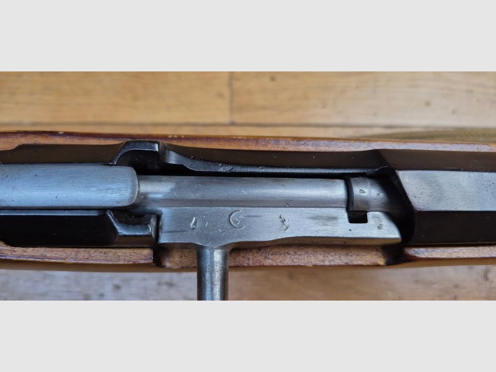 Mosin Nagant Gewehr 1891/30 – Vor-Kriegsqualität – Arsenal von Izhevsk 1926 – Achtkantiger Verschluss – Gewehrriemen und Bajonett – 100% Mono-Nummer – Wunderschöner Lauf – Ausgezeichneter Zustand – Das Mosin-Gewehr oder der Liebesbund von Sergej und Tatiana! – TBE++, Bild 20 von 39