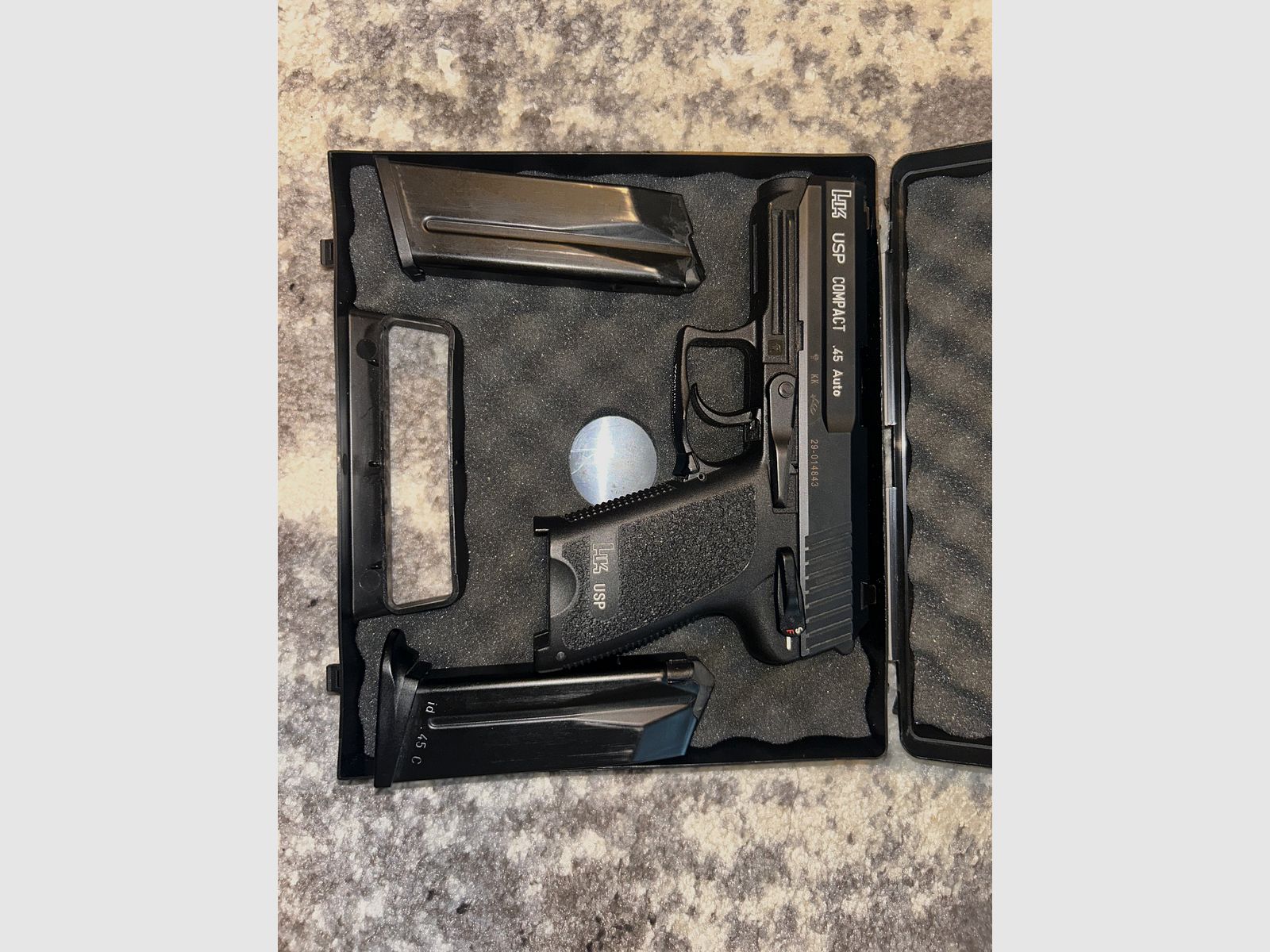 Heckler & Koch USP Compact .45 ACP | Top Zustand | 2 Magazine | Originalkoffer