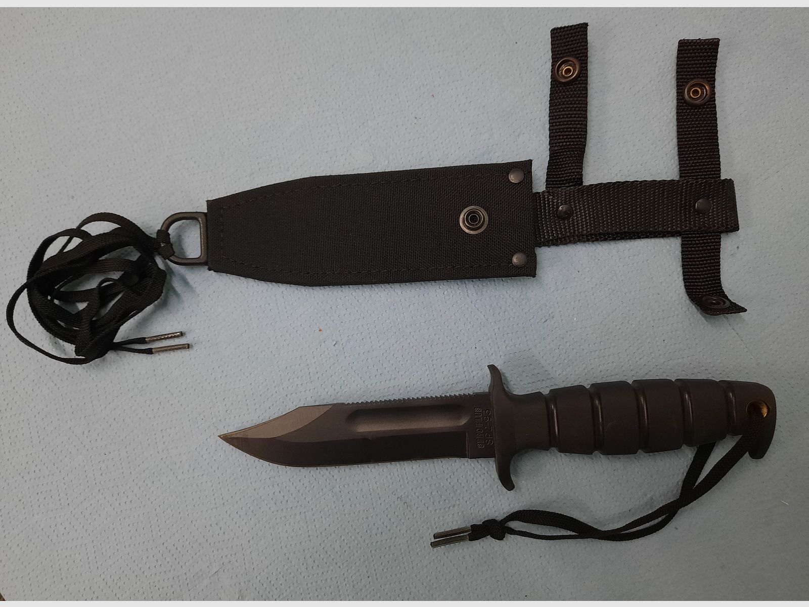 Air Force survival knife