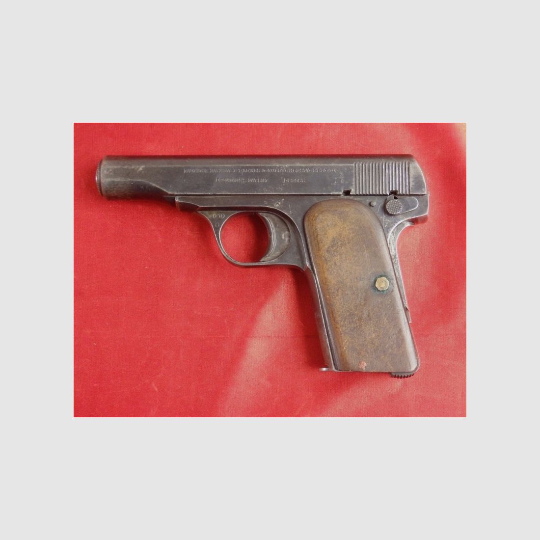 Pistolet FN 1910 [P702], zdjęcie 2 z 10