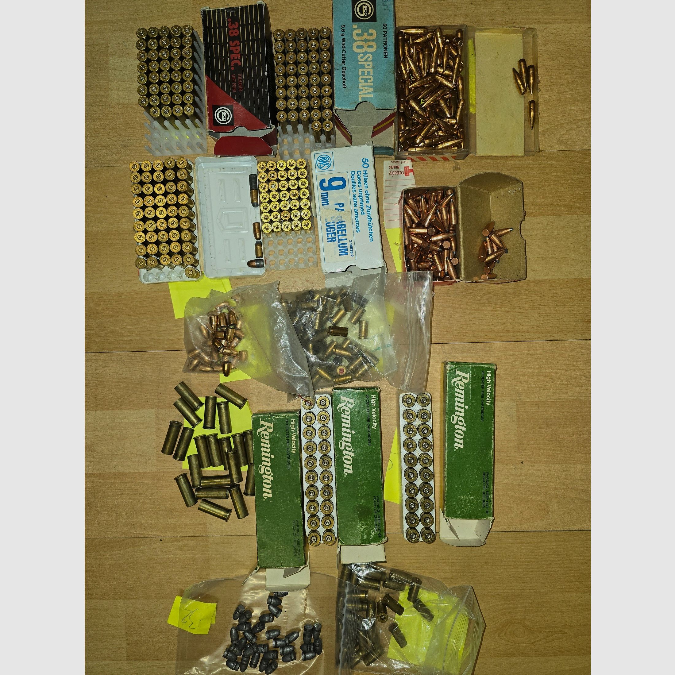 Conjunto de balas nuevas y casquillos usados/nuevos sin cápsulas