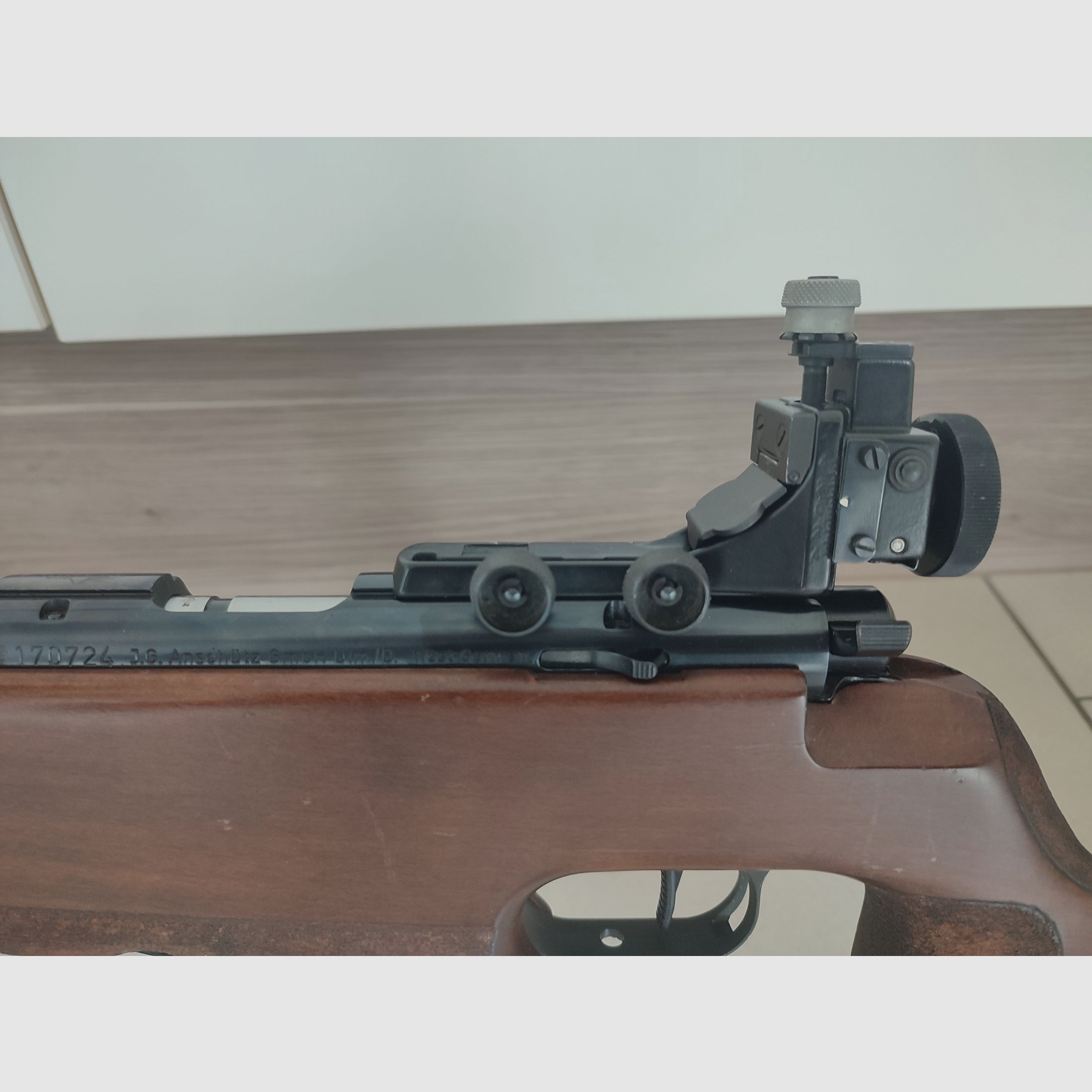 Anschütz 1427 Biathlon Repetierer Benchrest .22 KK + 2.000 Schuss Matchmunition