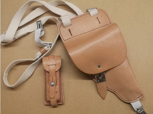 STASI DDR Schulterholster Makarov