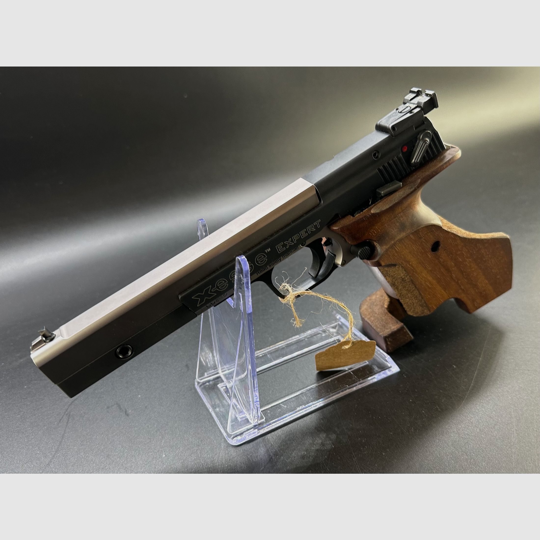 Demonstration weapon Hämmerli semi-automatic pistol XESSE SF Expert Black .22 lr