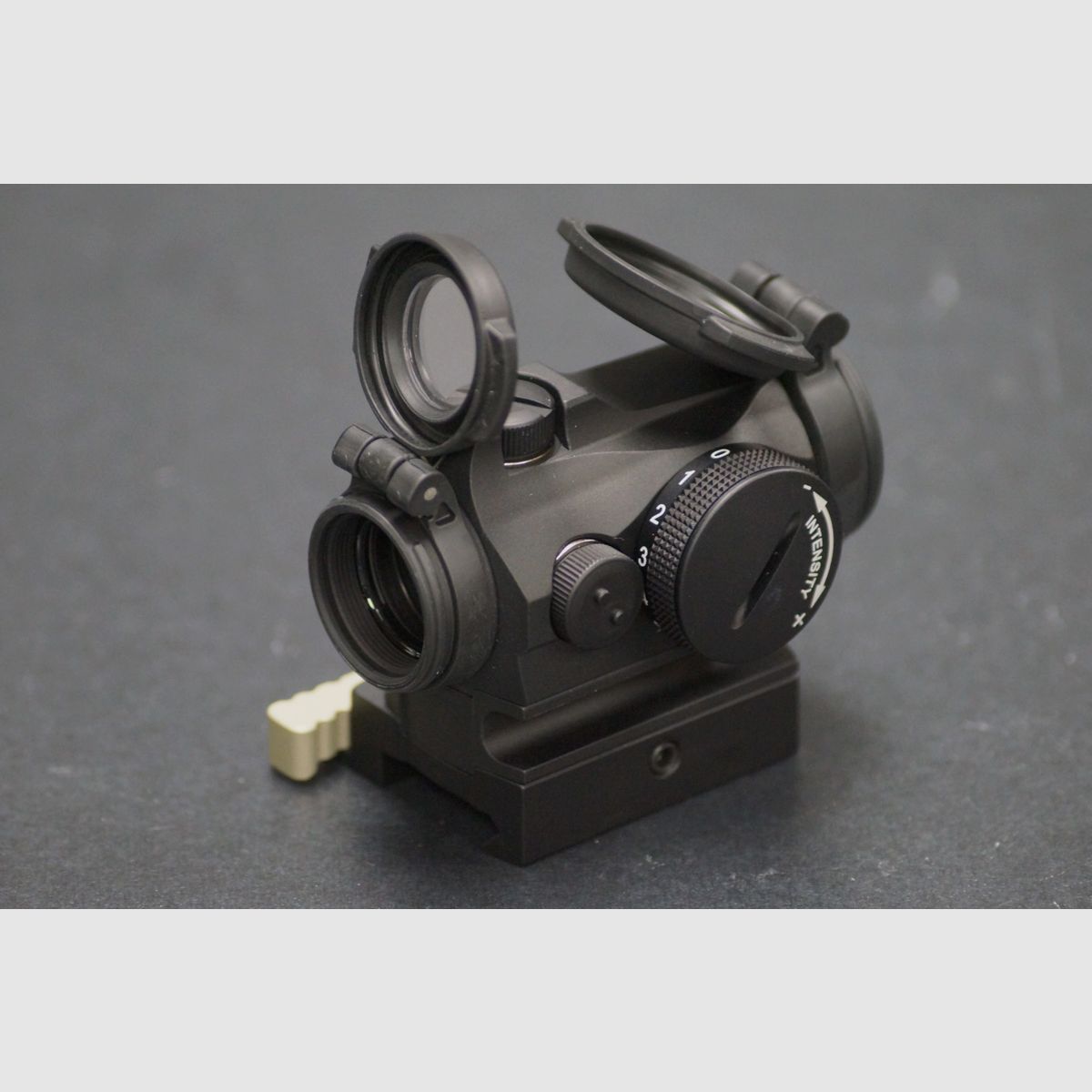 Aimpoint Micro T-2 2 MOA LRP-montage, afbeelding 3 van 6