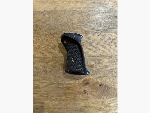 Impugnatura Arminius per Weihrauch HW9