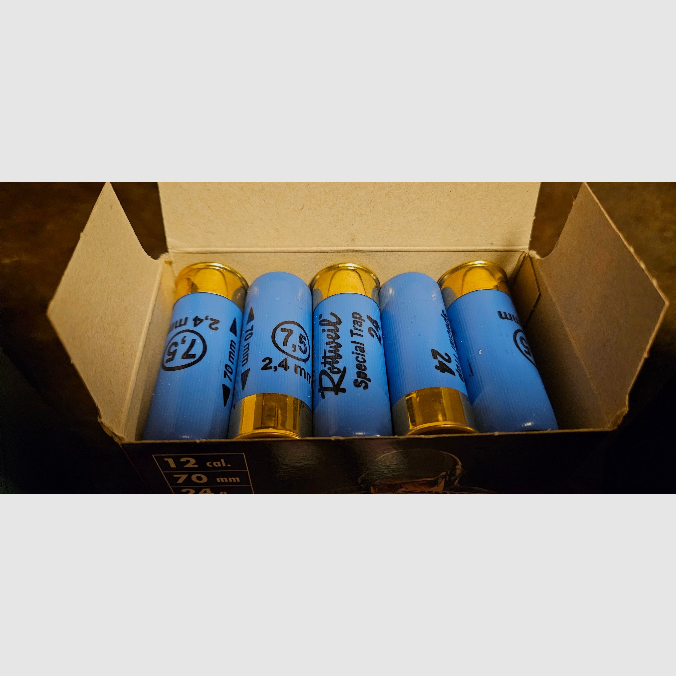 Gemischtes Paket diverser Schrotpatronen und FLG