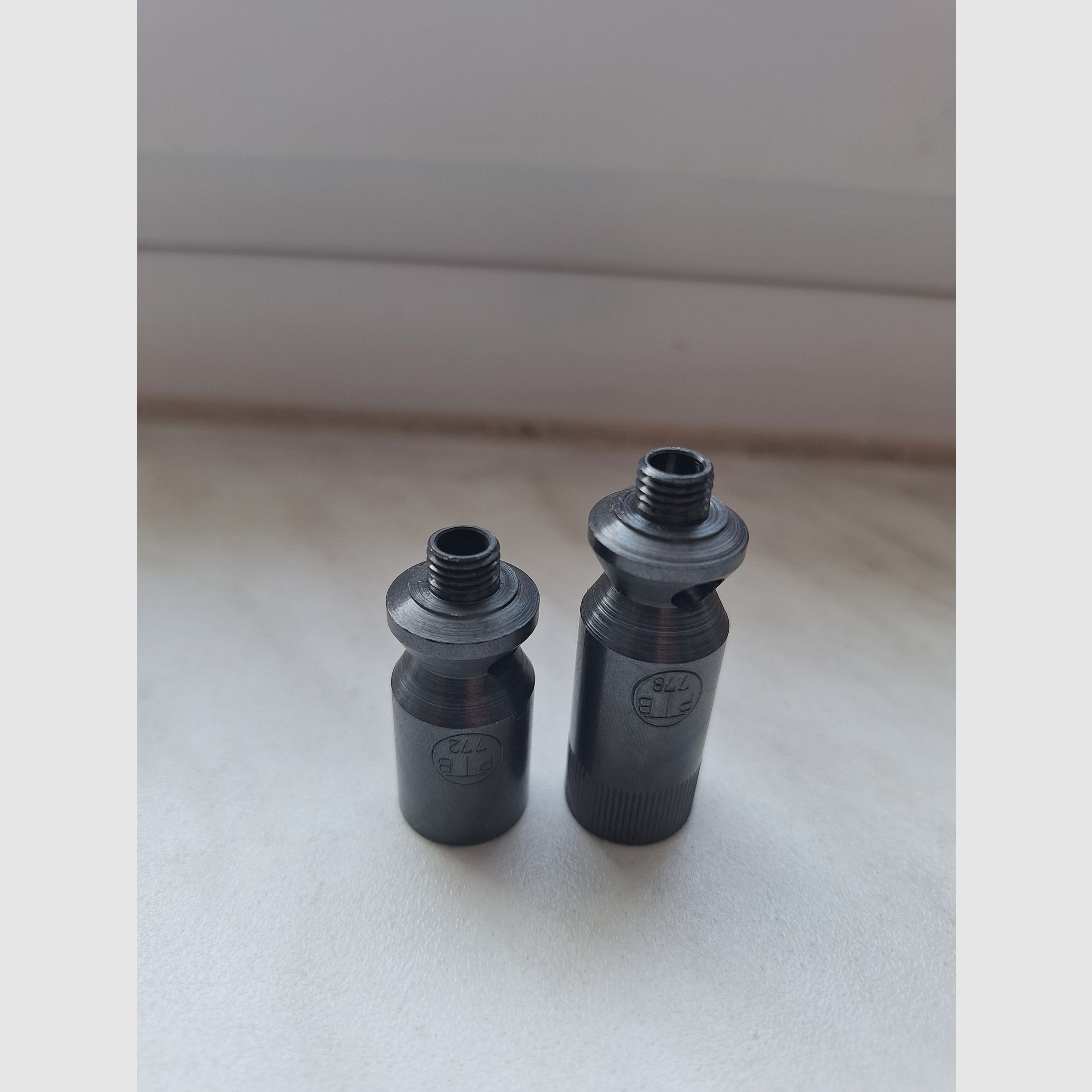 2 Abschussbecher 9mm PAK 