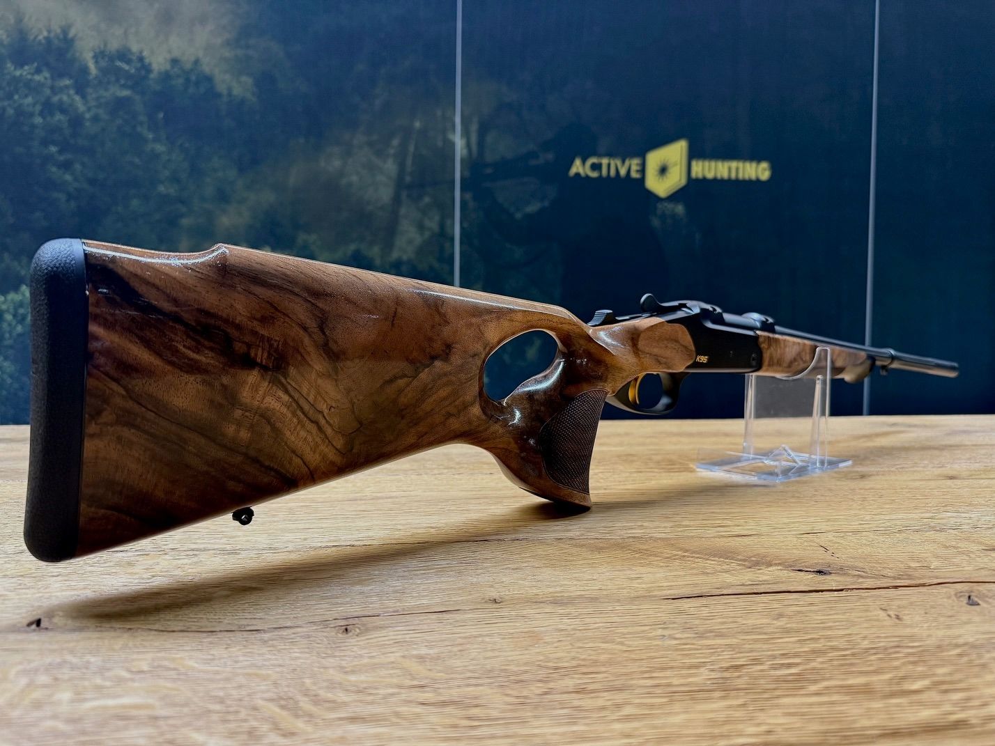 Blaser K95 Success / Wood class 6 / Cal. 6.5 Creedmoor / LL 52 cm / Gold elements / M15x1, image 2 of 9