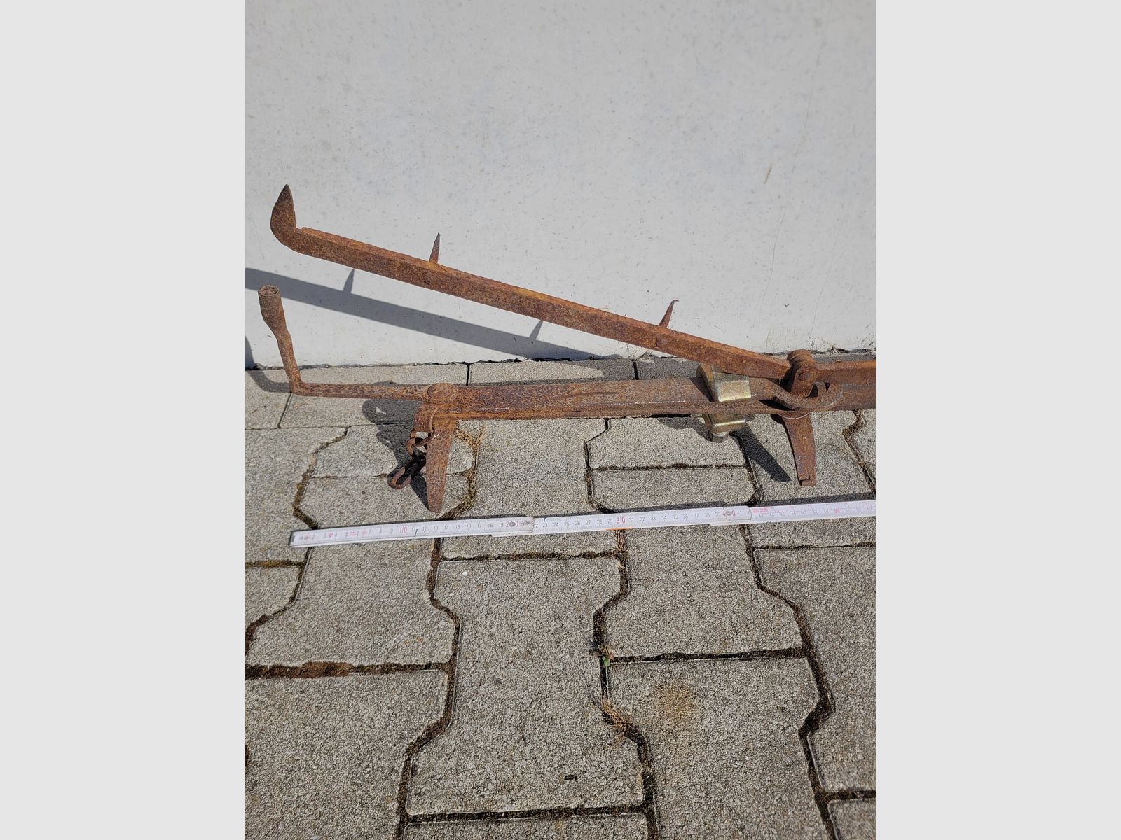 Fangeisen Dekoration Bärenfalle 95cm, seltene Form