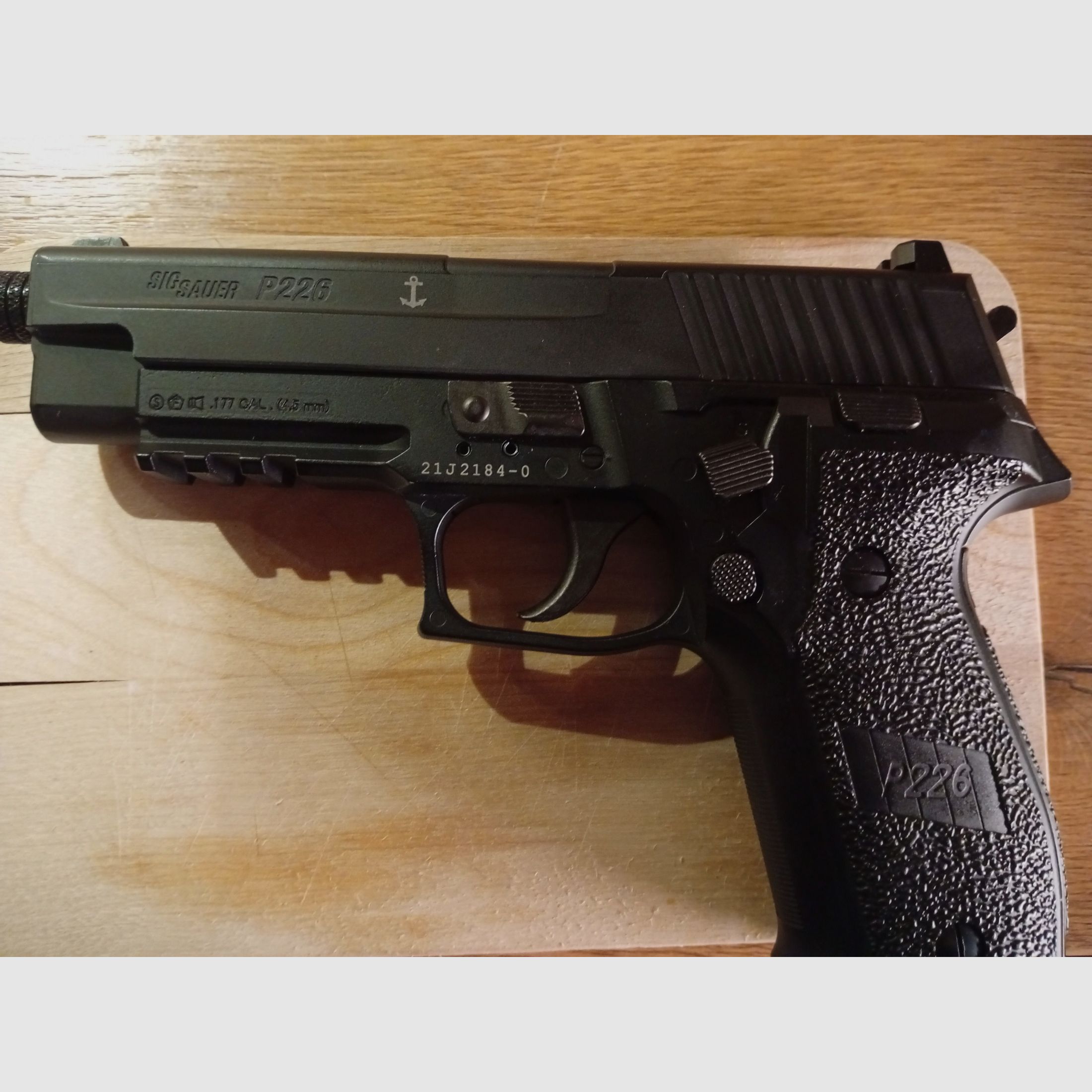 Sig Sauer P226 CO₂-pistolet – 4,5 mm Diabolo